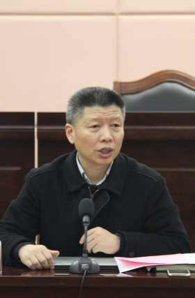 谢双林